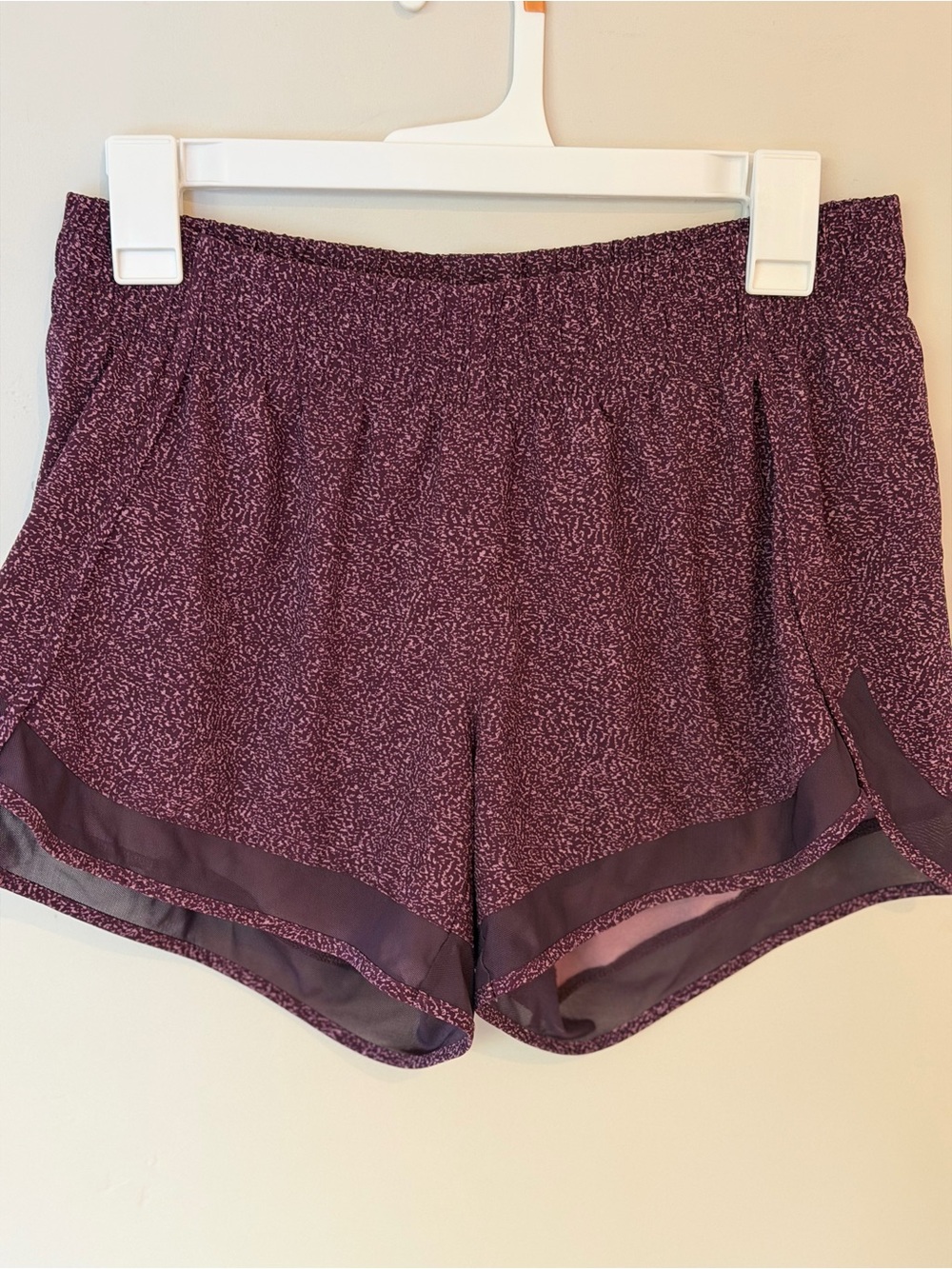 Athleta Women’s Printed Mesh Racer Run Plum Active Running Shorts